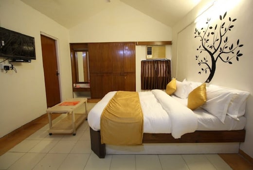 Antra Hospitality Service | Rooms & Guided Treks