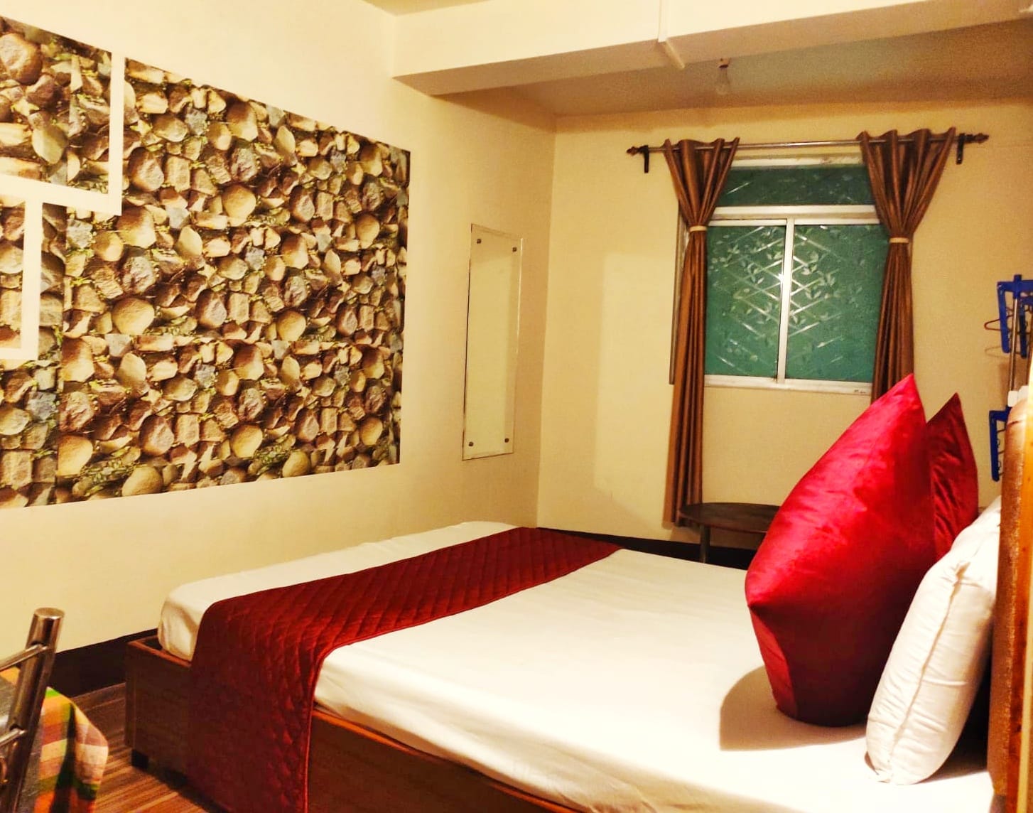 Mysa Shakti Homestay - Tap to explore photos
