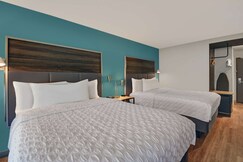 Tru By Hilton Gaylord, MI, Roscommon