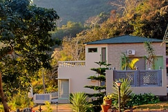 Gharonda Cottages By AAYAMs |Entire 3 BHK Villa, Nahan