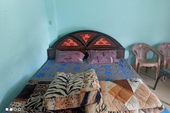 HR Snow Pine Inn, Tosh