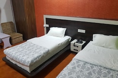 HITARTH HOTEL, Bansi