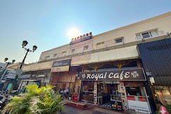 ASAR Capoors Hotels, Lucknow