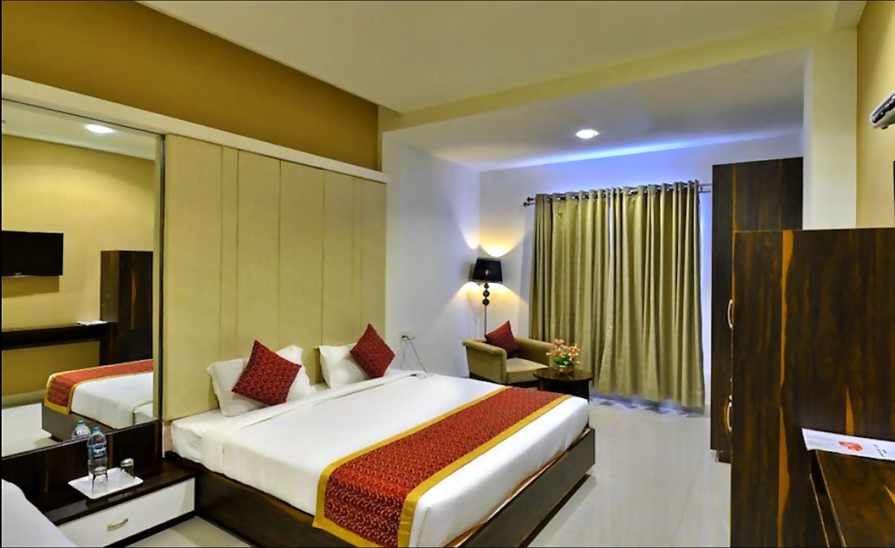 Hotel Western, Bhopal. - Tap to explore photos