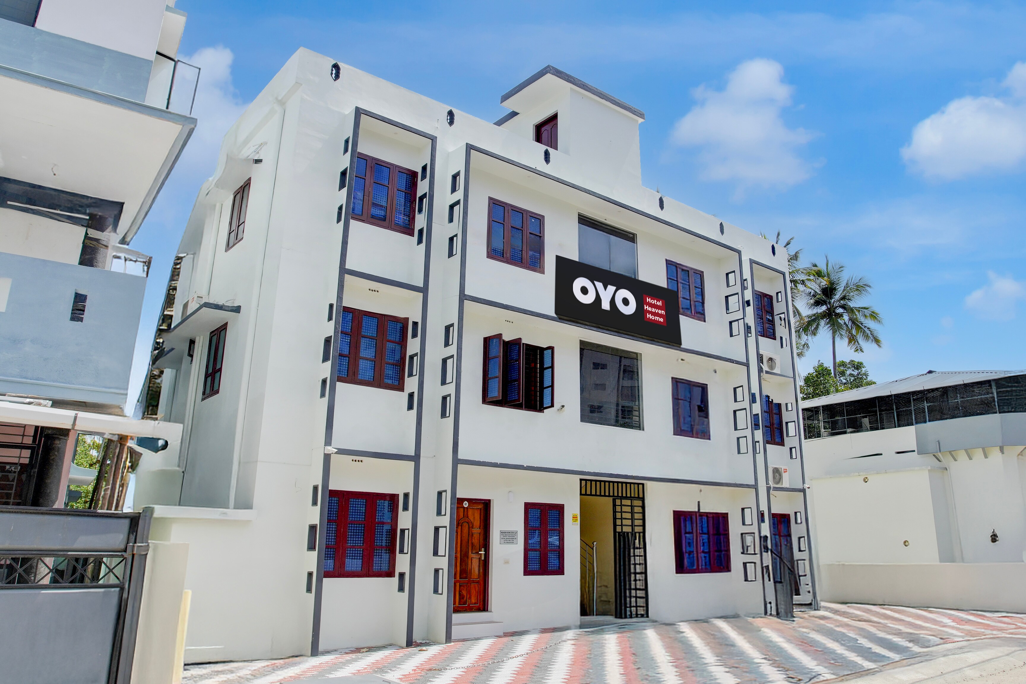 Hotel O Heaven Home Stay - Tap to explore photos