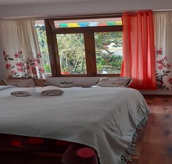 Double Bedroom - 1st Floor