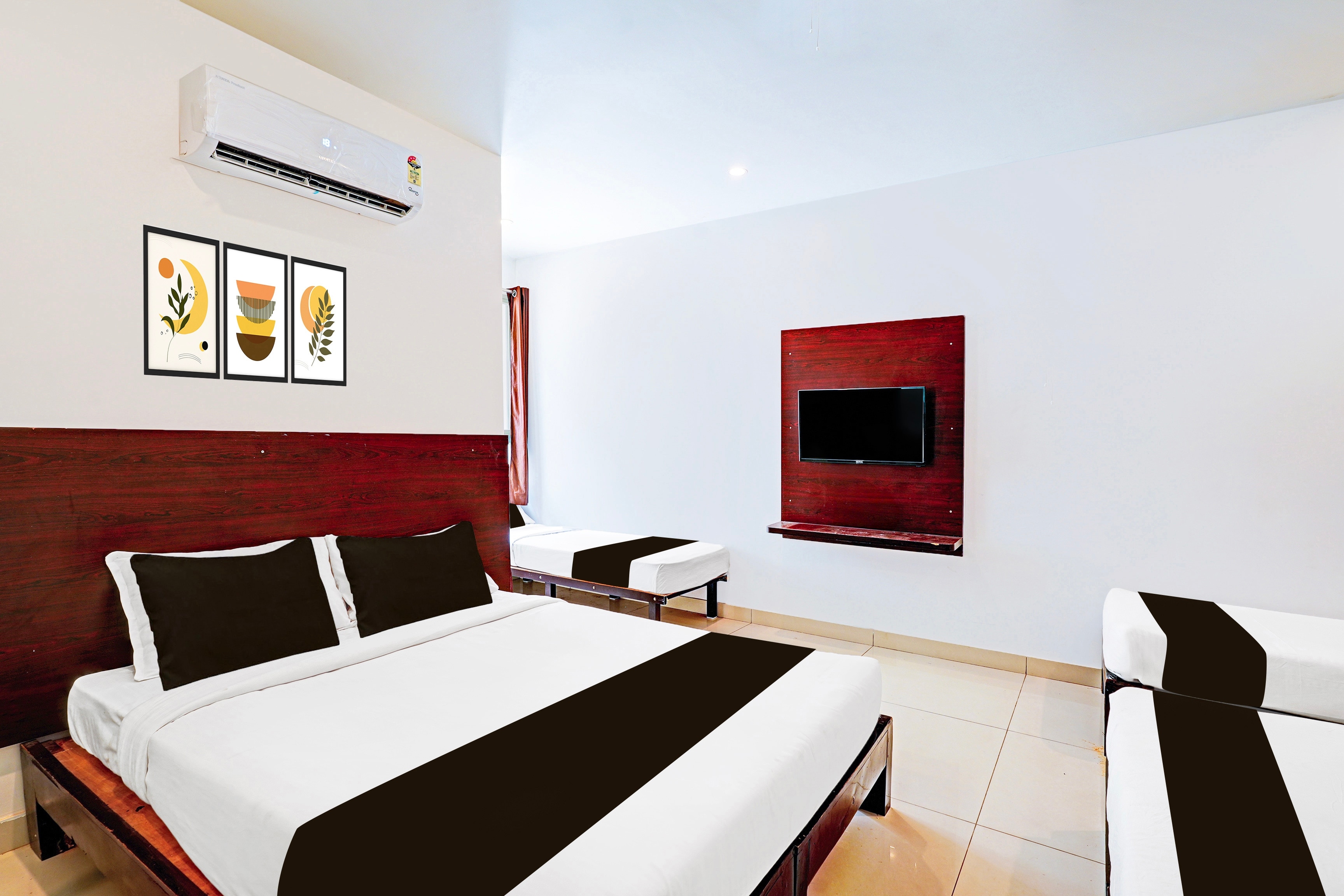 Super Hotel O Kaveri Road Mysore - Tap to explore photos