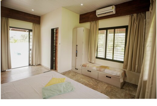 Queen N Berries Villa 3BHK with Pvt Pool