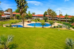 Hotel  Rajhans , Faridabad