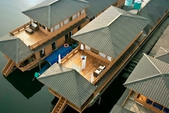 New Jacquline Heritage Houseboats, Srinagar