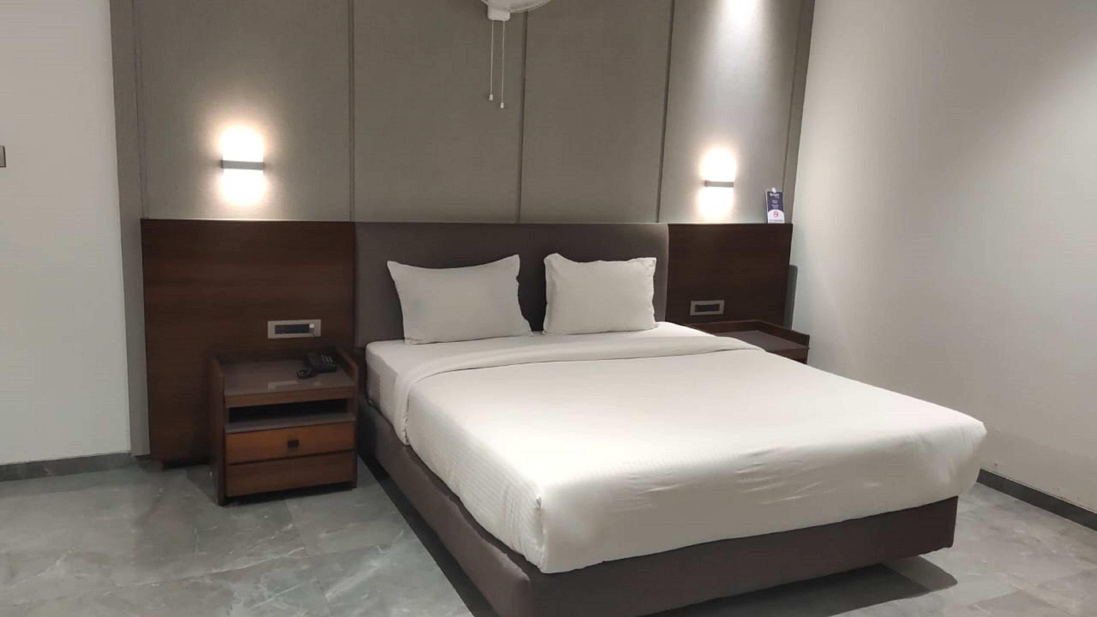 Hotel Devgiri Inn 3