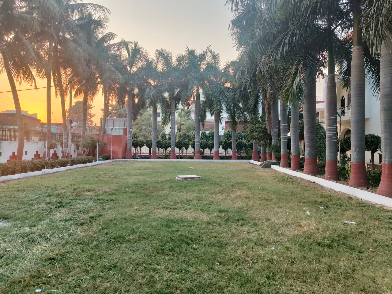 METTA BUDDHA INTERNATIONAL HOTEL & RESORT - Tap to explore photos