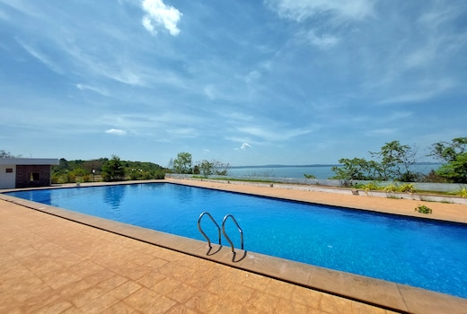 Serene 2BHK Seafacing Apt in Panjim - E202