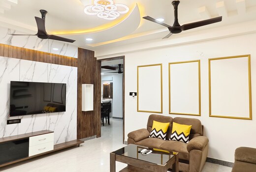 BluO Luxury 2bhk Service Apartment