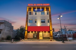 Via HC South Crown, Mohali