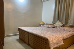 The Blessings 2R set grd floor with pool and wifi, Goa