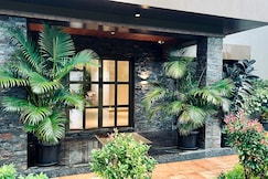 Jumbo Serene, Mahabaleshwar