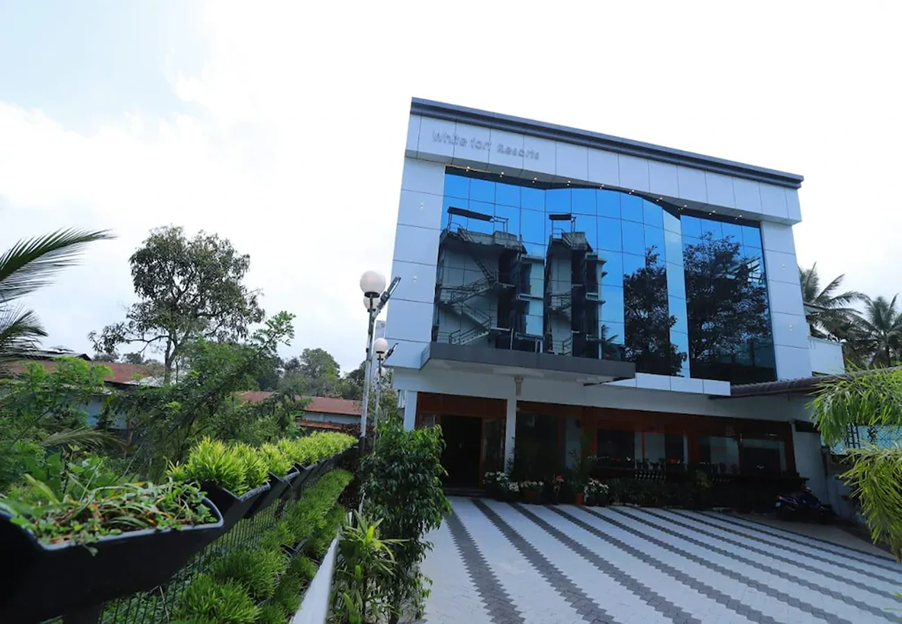 White Fort Thekkady, Thekkady