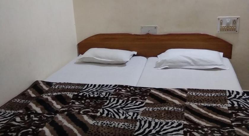 Hotel Shri Nath Residency  - Tap to explore photos