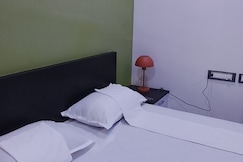 Daisy Villa Home Stay, Kuzhittura