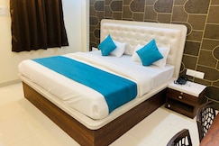 Hotel 7 Heaven, Indore