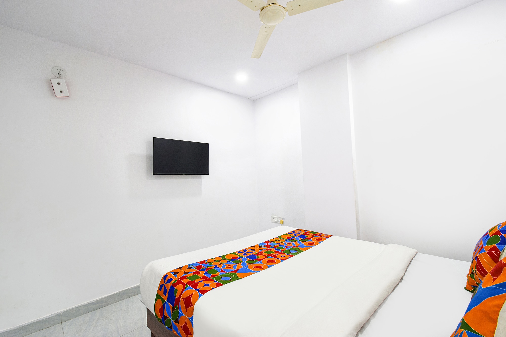 FabHotel Wild Wings - Nr A.S. Rao Nagar Market, Secunderabad - Tap to explore photos