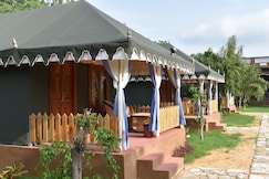 Vela Resort- Near Brahma Temple, Nimaaj