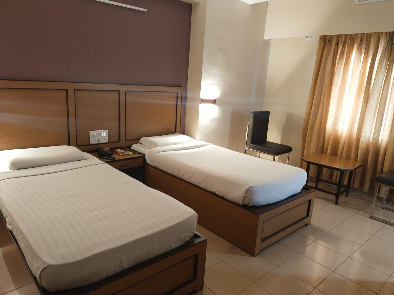 HOTEL DOLPHIN RESIDENCY INN - Tap to explore photos