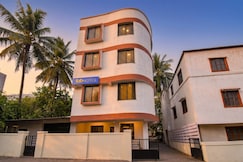 FabHotel Galaxy Koregaon Park, Pune