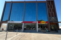 Bharat Inn Hotel And Restaurant, Nakhtarana