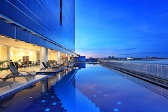 Swiss-Belhotel Makassar, Makassar