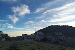 The lali buransh Home stay, Nainital