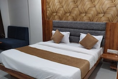 Hotel Moonlight, Ahmedabad