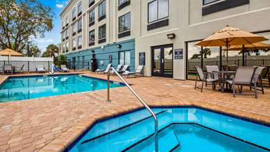 Wingate by Wyndham - St Augustine - Tap to explore photos