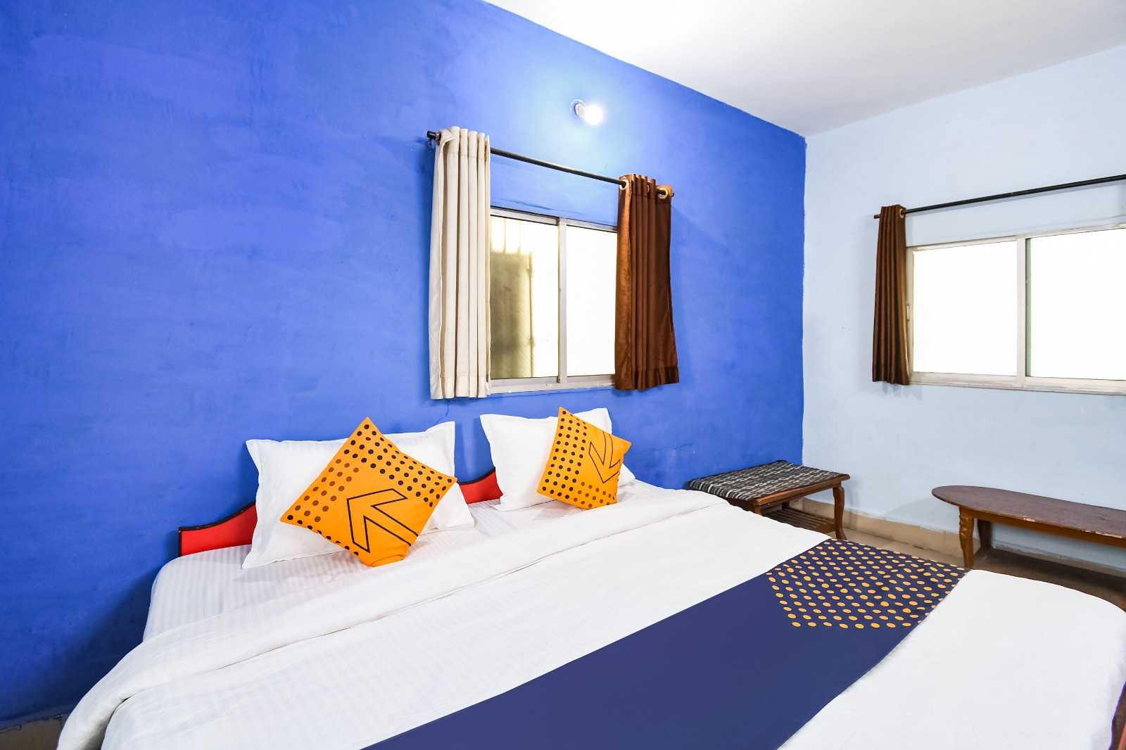 Hotel O Shivam Inn - Tap to explore photos