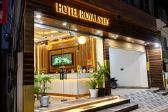 Royal Stay Near Katra Railway Station, Katra