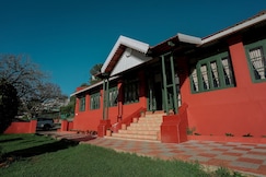 Lakefront Home Hotel, Ooty