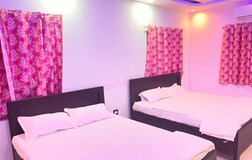 Double bed Ac Deluxe Premium room