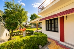Nature Nest - 3BR Peaceful by Homeyhuts, Chamba