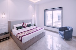 Hotel YOLO By Star Group, Faridabad