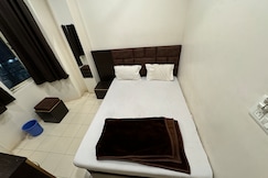 Hotel Ayodhya, Ujjain