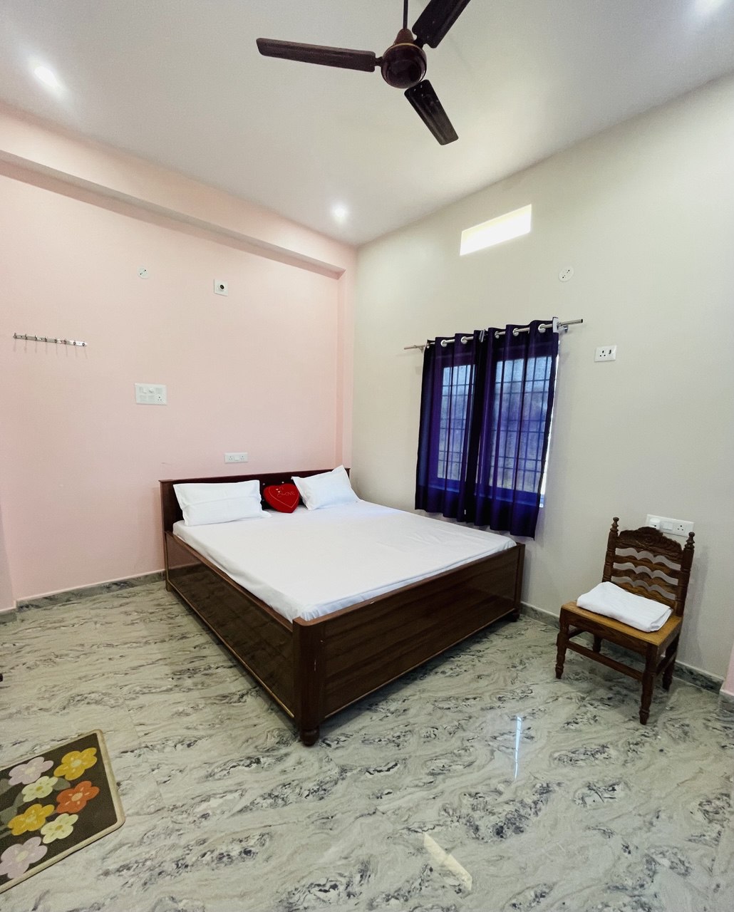 Hotel Aman Residency & Restaurant - Tap to explore photos