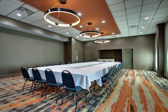 DoubleTree by Hilton Mt. Vernon, Jackson, Illinois