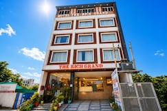 HOTEL RICH GRAND  NEAR TAJ MAHAL, Agra