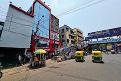 Anandaloke Guest House Ultadanga near Bidhannagar Railway Station, Kolkata
