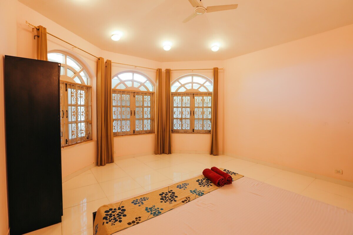Veena Villa by Basil Stays - Tap to explore photos