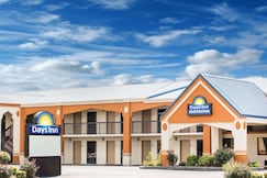 Days Inn by Wyndham Athens, Polk, Tennessee