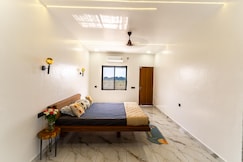 Vyan Villa Private luxury farmhouse for parties, Bhopal