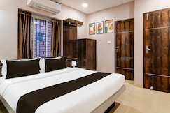 Super Collection O New Town Near OM Sweets Formerly Shiva Inn, Kolkata