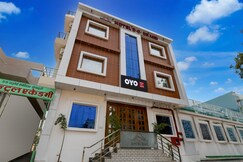 HOTEL O DC GRAND, Ghazipur